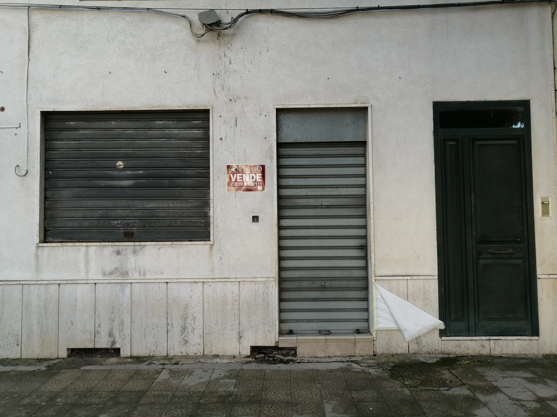 Locale Commerciale