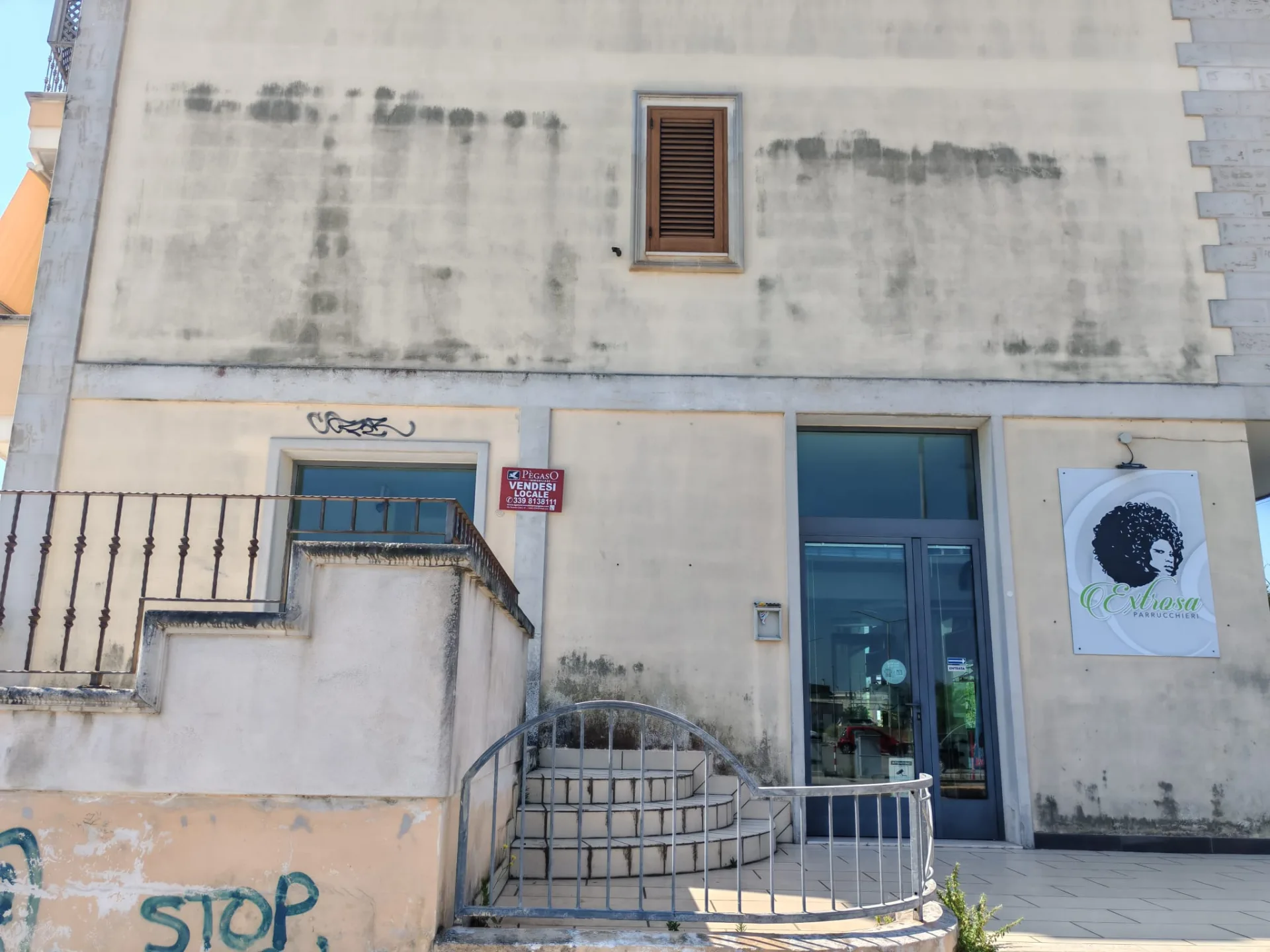 LOCALE ARTIGIANALE — Foto 3 di 4