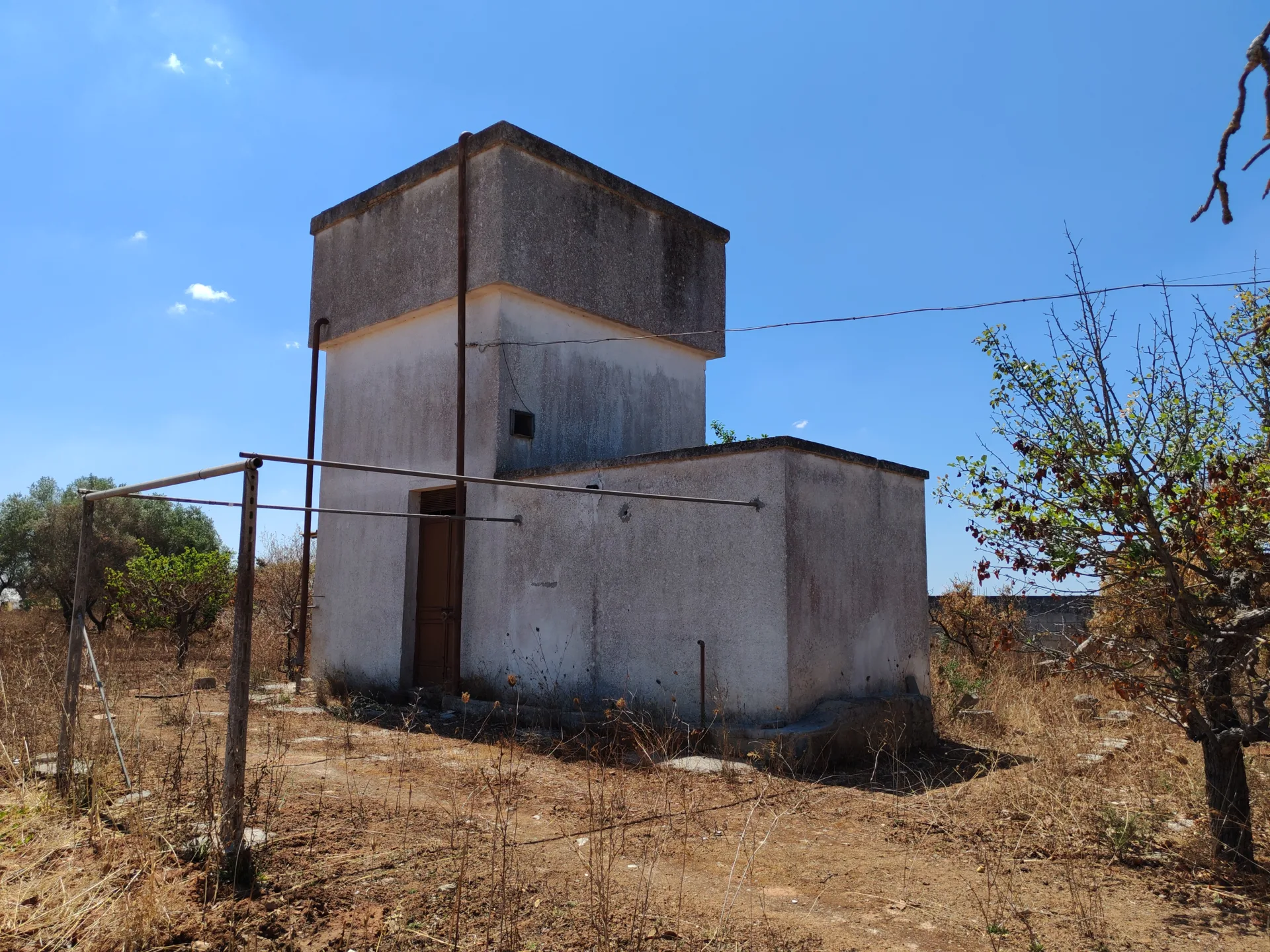 Abitazione rurale allo stato rustico con terreno di circa 7.000 mq – Copertino, Via per San Pietro in Lama — Foto 13 di 17