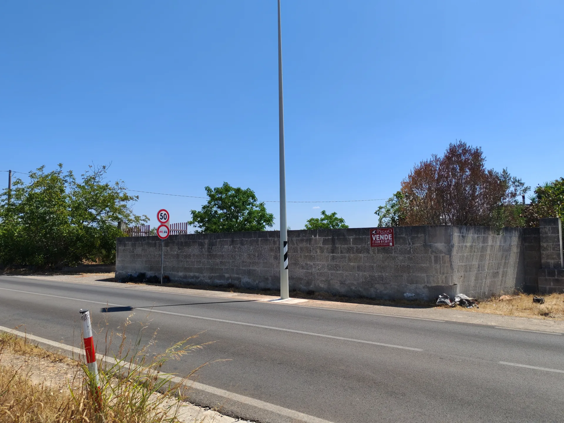 Abitazione rurale allo stato rustico con terreno di circa 7.000 mq – Copertino, Via per San Pietro in Lama — Foto 15 di 17