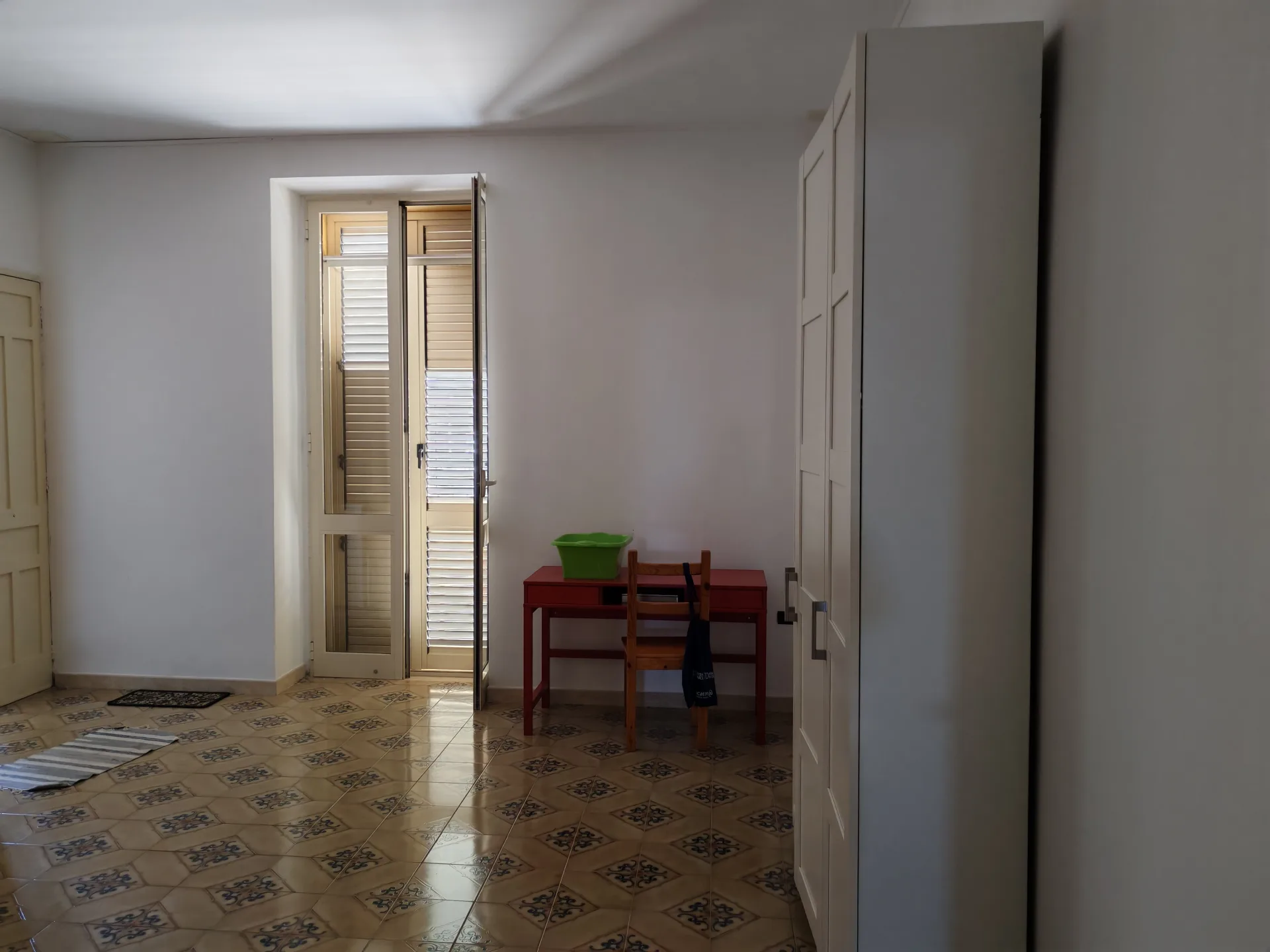 Trilocale ristrutturato – Zona semiperiferica — Foto 3 di 10